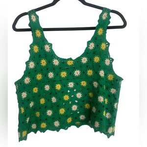 New In Crochet Floral Tank Top Size M/L EUC